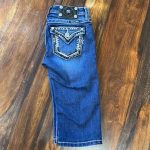 EUC Miss Me denim capri size 10